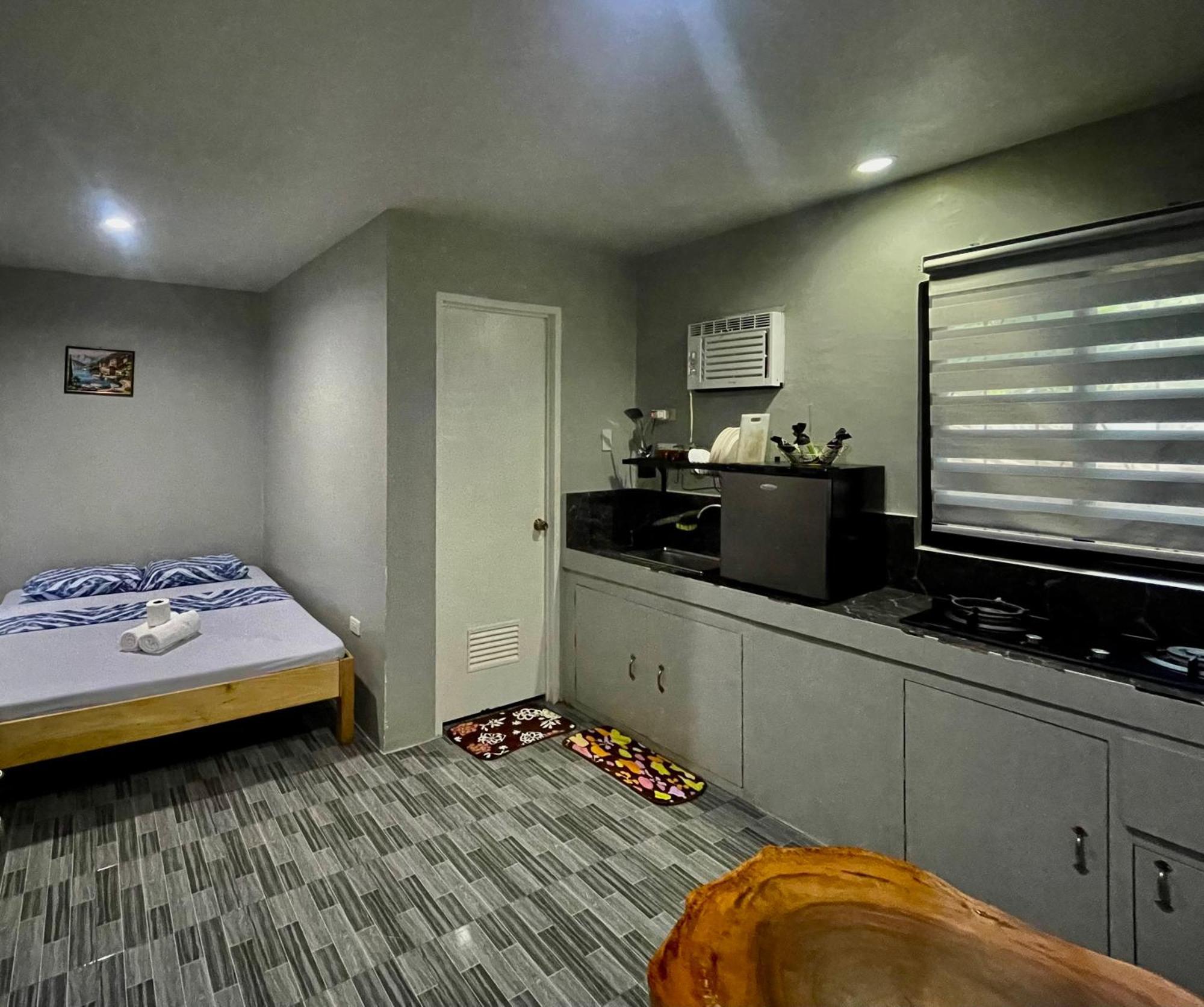 Golden Sunset Inn 锡基霍尔 外观 照片