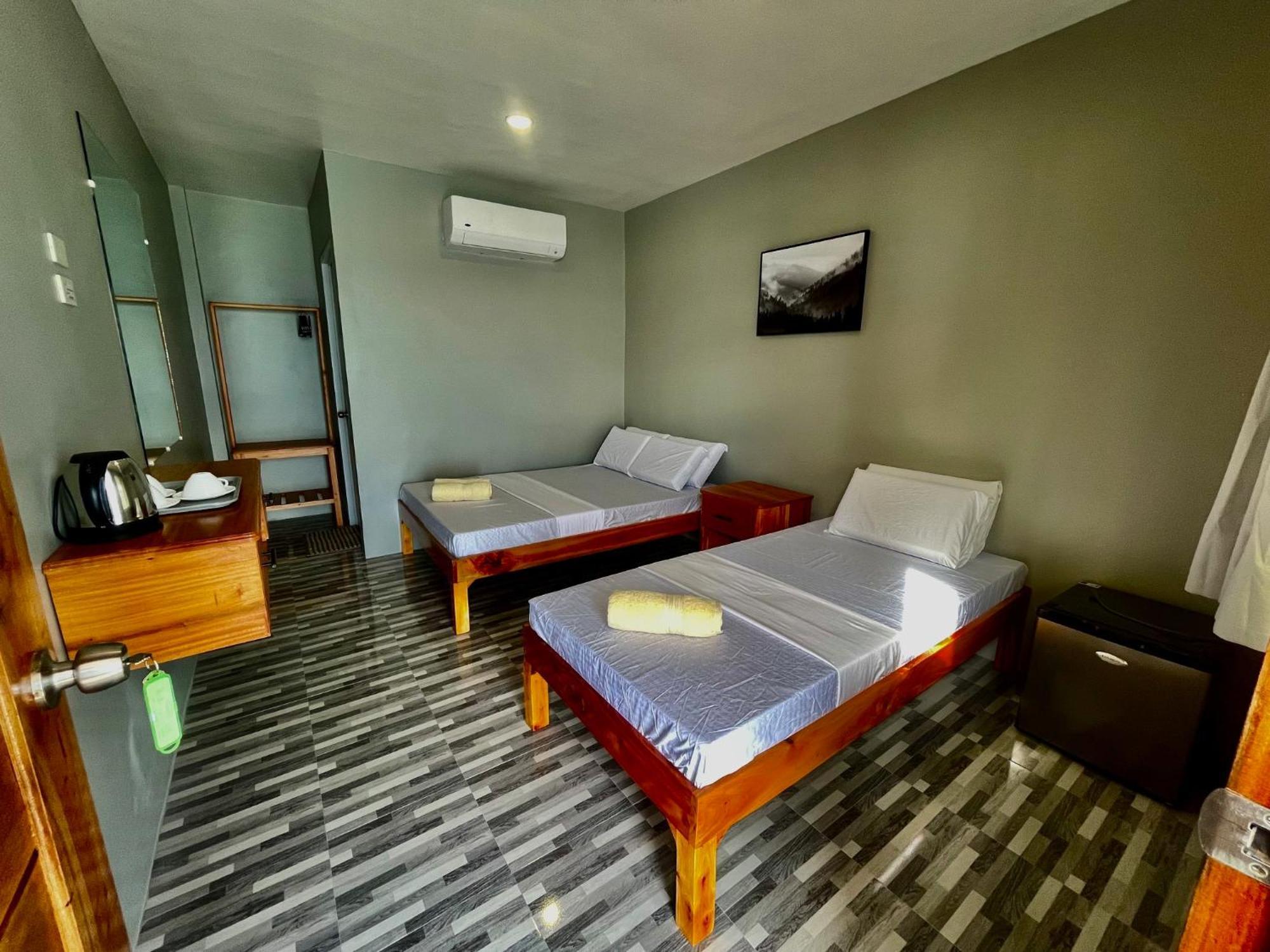 Golden Sunset Inn 锡基霍尔 外观 照片